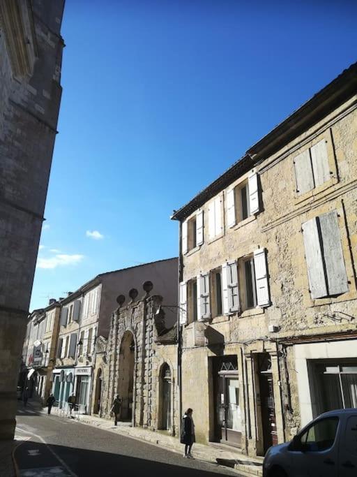 Gite De La Cathedrale 2 Lectoure Exterior photo